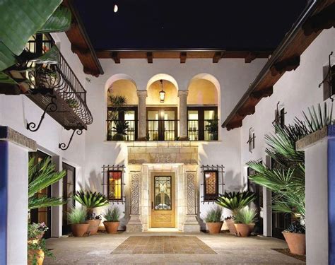 62 ideas for&hellip house with courtyard in middle house ground plans. Courtyard in the middle of the house with windows looking in in 2020 | Hacienda style homes ...