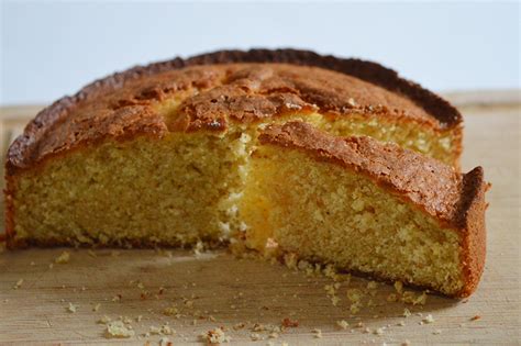 Gâteau au yaourt sans gluten une recette de base simple et rapide