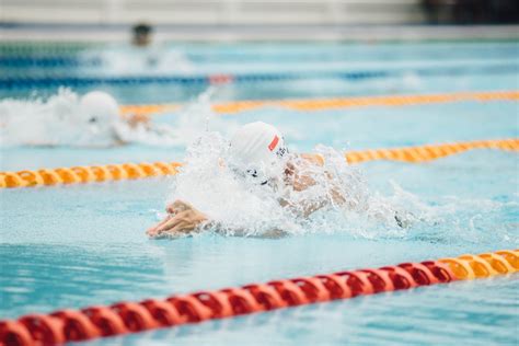 Fotos Gratis Ejercicio Ocio Aptitud Nadando Nadador Deporte