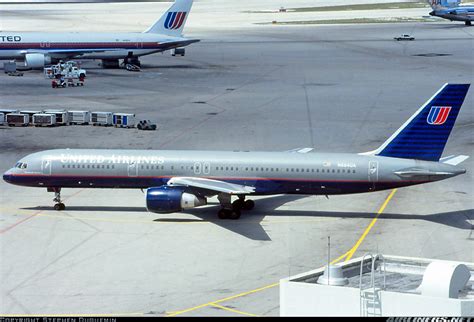 Boeing 757 222 United Airlines Aviation Photo 2613849