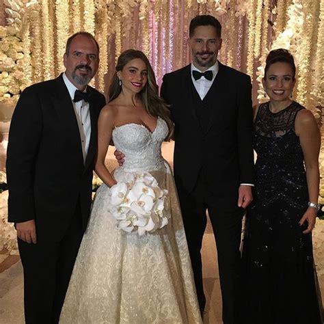 Sofia Vergara And Joe Manganiello Wedding — Photos Vestidos De Novia