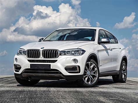 Discover bmw's most powerful sports activity coupe®. 2015 BMW X6 Photo Gallery