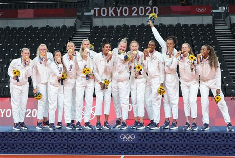u s sweep brazil to win their first women s volleyball olympic gold xinhua english news cn