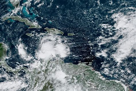 Iota Becomes 30th Named Storm In Historic Hurricane Season Bloomberg