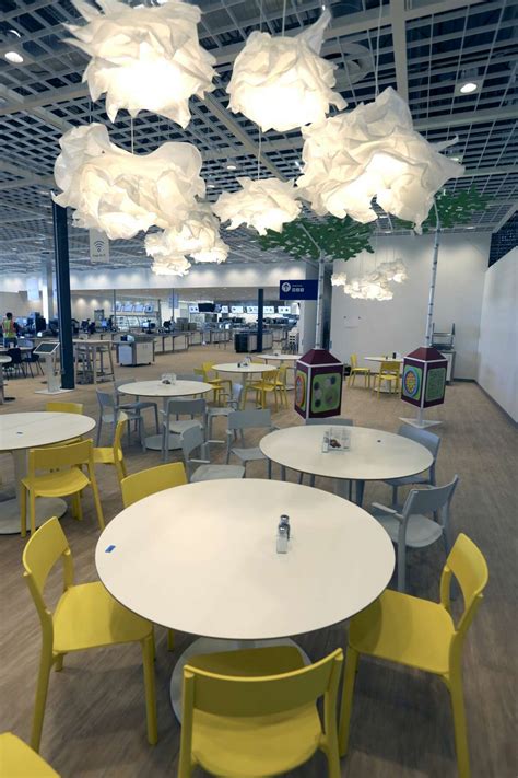 Longtime Ikea Employee Leads Staff Of New Live Oak Store