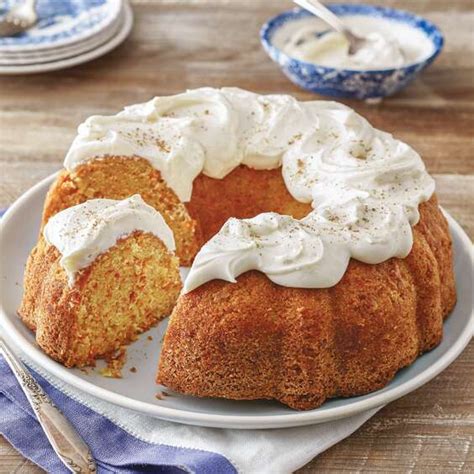 The secret is all about what happens when it's out of the oven—plus that extra creamy frosting. Carrot Bundt Cake with Cream Cheese Frosting - Paula Deen Magazine