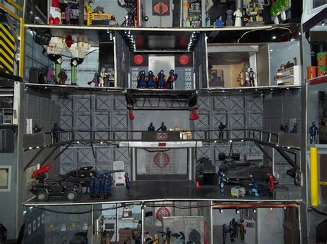 1001335 1600 X 1200 56 Gi Joe Joes Safe Vault