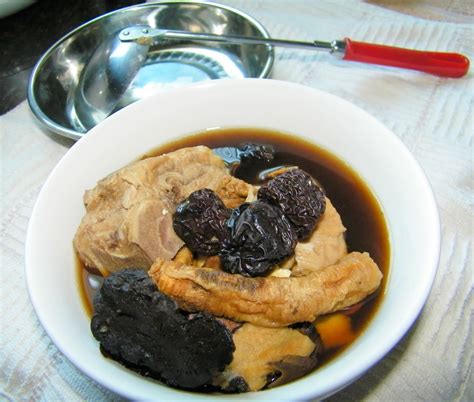 Little Bellevue Kitchen Eight Treasures Tonic Soup Ba Zhen Tang 八珍汤
