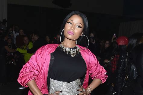Nicki Minaj Offers To Pay For Fans College Tuition And Student Loans Xxl