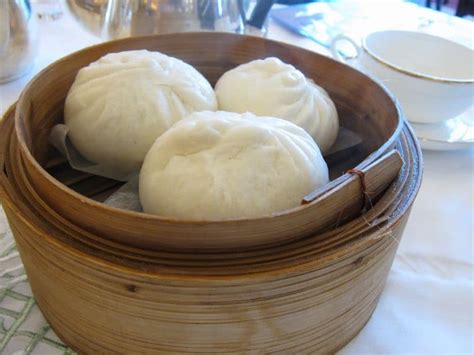 Making dim sum, a kind of momos is a bit lengthy task. Vegetable bun dim sum at Maxim's Palace, Hong Kong - Never ...