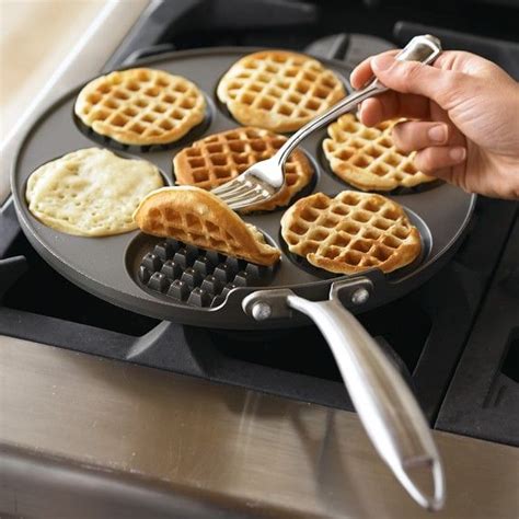 Nonstick Waffle Pancake Pan Cooking Gadgets Waffle Pan