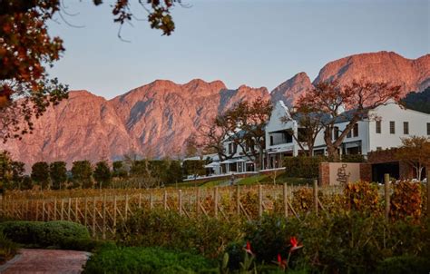 Full Day Cape Winelands Tour Charlos Tours And Transfers