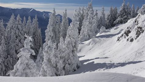 4k Snow Fairytale Winter Scene Mountain View Frozen