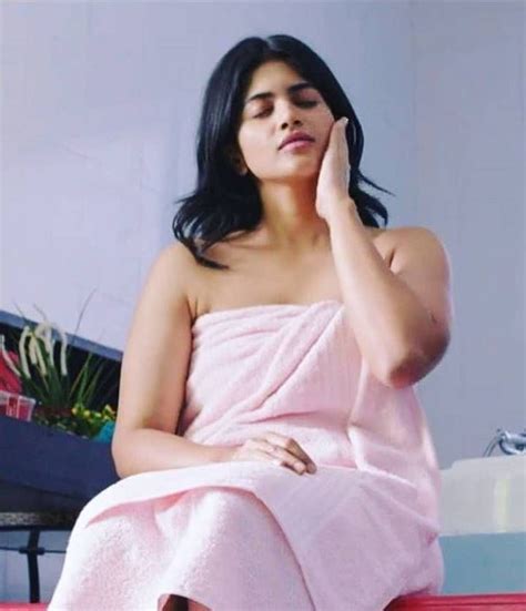 Megha Akash Hot Hd Photos In 2020 Indian Actress Pics Beautiful Women Naturally Beautiful