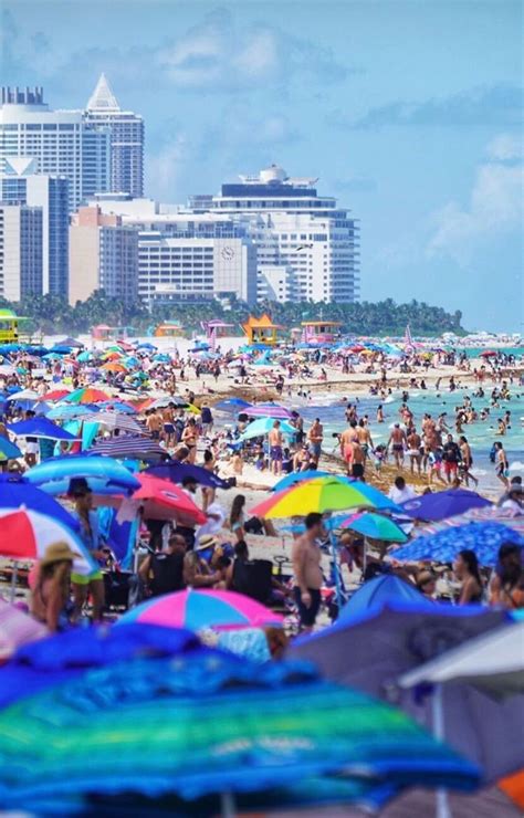 This Is What Miami Beach Looked Like Over The Weekend