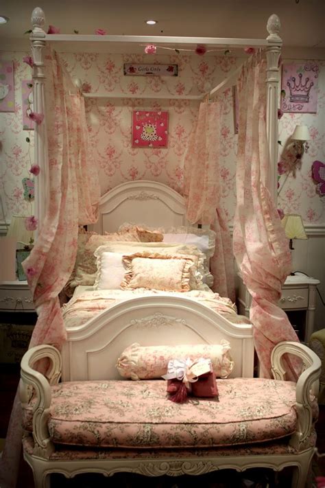 cute girls bedroom designs    fairy tales