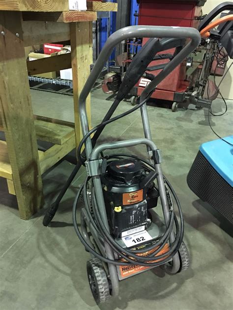 Craftsman 2000psi Gas Powered Pressure Washer With Wand And Hose
