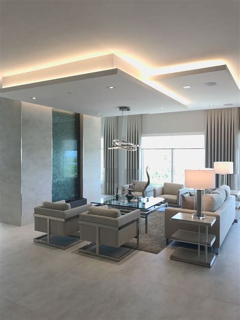In this article you will find several useful techniques for expanding your living room, giving the impression of a higher ceiling. Pin by Graey Studios on Ceilings | Ceiling design living ...