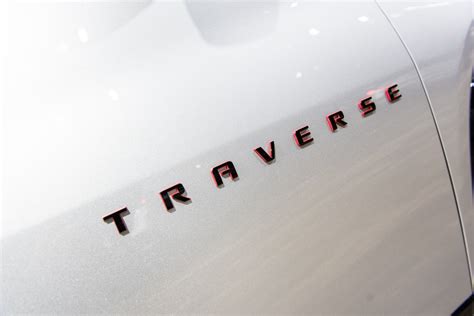 Optional driver confidence ii package. 2021 Chevy Traverse Midnight, Sport Package Price Revealed ...