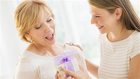 Surprise Mom Tell Us About A Mom Who Deserves A Special Mothers Day Surprise
