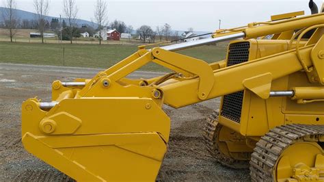 1986 Deere 555b Crawler Loader W Cab Running And Operating Video Youtube