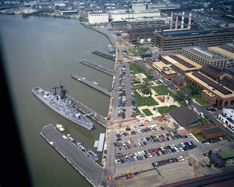 First Official Us Naval Base 1799 Is The Navy Yard In Washington Dc