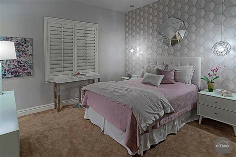 Gray Bedroom With Honeycomb Wallpaper Hgtv