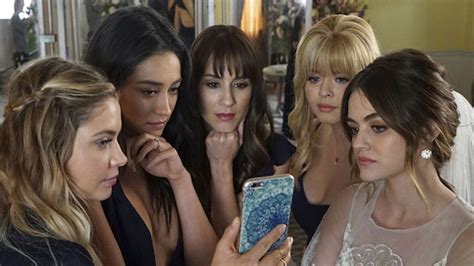 Pretty Little Liars Spinoff Is Set Up In The Finale With New Teen Faces