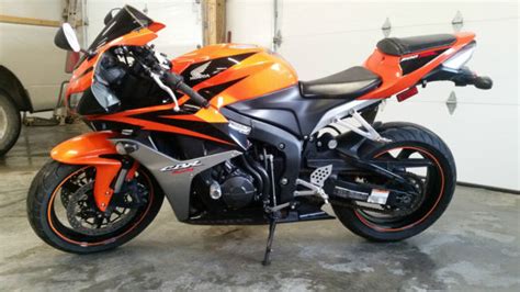 Cuvena nastyna honda cbr 600rr 2008. 2008 orange honda cbr600rr motorcycle sport bike 600 rr ...