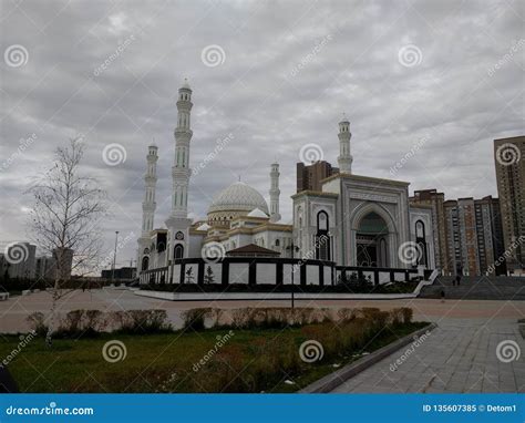 Astana Nursultan City Hazrat Sultan Mosque Great Impressive Arhitektur