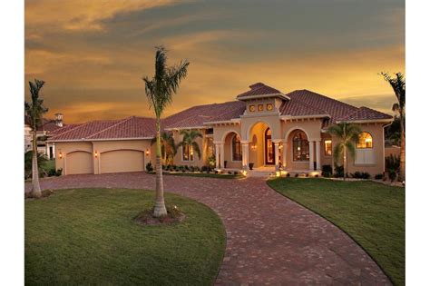 See more ideas about house plans, house floor plans, how to plan. 4 Bedrm, 4934 Sq Ft Tuscan House Plan #175-1150