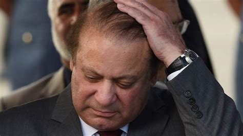 ousted pakistani prime minister nawaz sharif returns to face trial news khaleej times