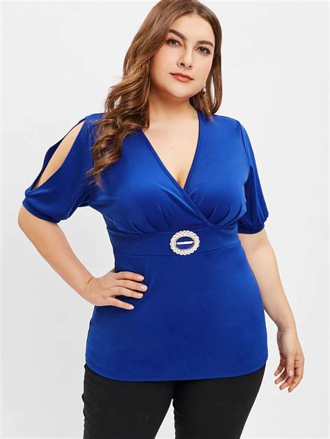 Wipalo Women Plus Size Cold Shoulder Plunging Neck T Shirt Short Sleeve