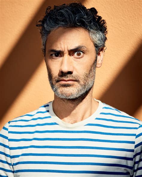 Taika waititi is a new zealander director, producer, screenwriter, actor, and comedian who is best known for his direction of films such as boy (2010), what we do in the shadows (2014), hunt for the. Taika Waititi To Direct New Star Wars Feature Film! - 4 ...