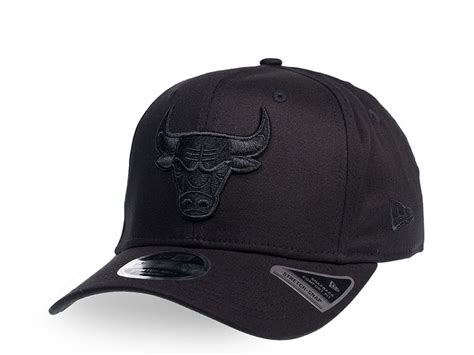 New Era Chicago Bulls Team Black On Black 9fifty Stretch Snapback Cap