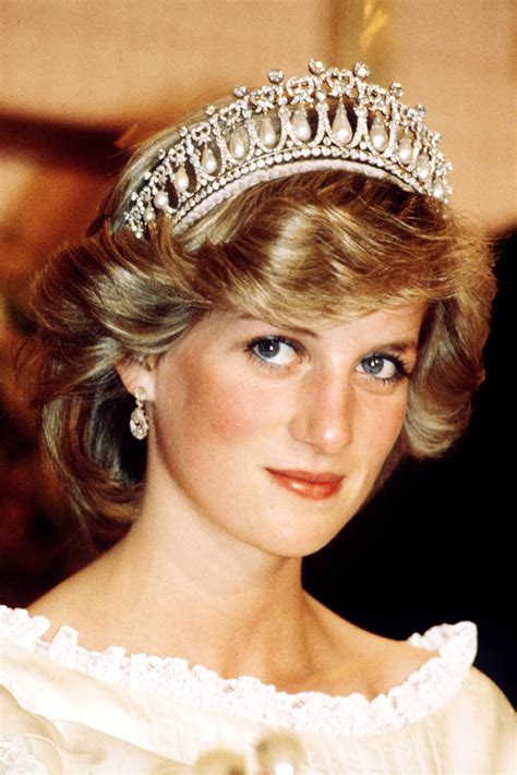 Princesa Diana De Gales Biografía Y Curiosidades De Lady Di Vogue