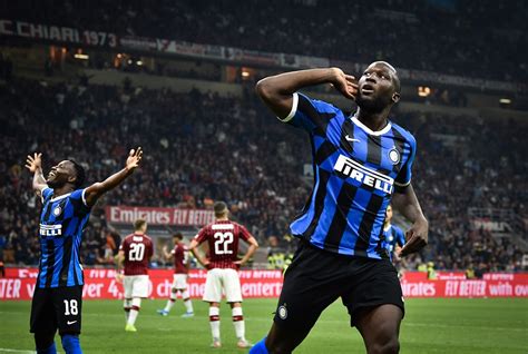Overview of all signed and sold players of club inter for the current season. Inter Milan: Lukaku relishing life under Antonio Conte | Squawka