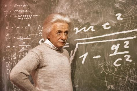 10 Albert Einstein Facts Almanac Surfnetkids