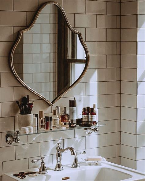 Vintage Mirror Trendy Bathroom Small Bathroom Bathroom Decor Bathroom Ideas Bathroom