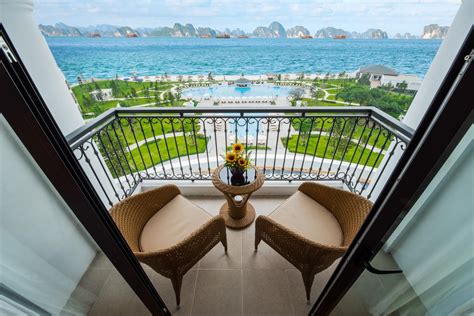 Vinpearl Resort H Long In Ha Long Best Luxury Hotels And Resorts In Halong Bay