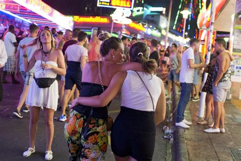 Magaluf Arrests Double This Year Amid Crackdown On Brits Drunken Debauchery And Public Sex