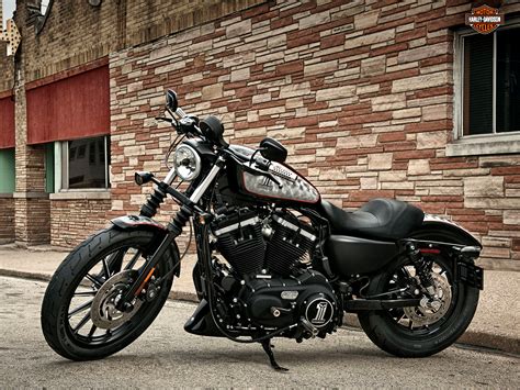 Harley davidson iron 883 setup & styling. 2012 Harley Davidson XL883N Iron 883 review