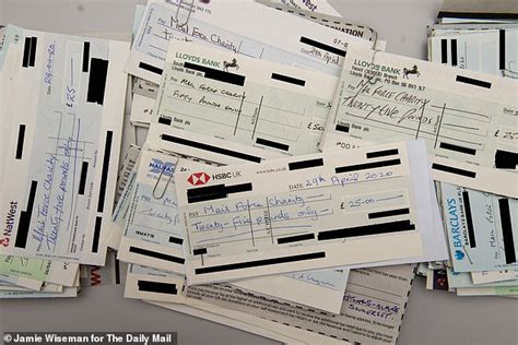 A Daily Mail Reader Donated 100 000 To Buy PPE For The NHS Daily
