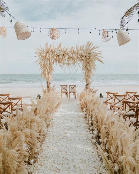 Beach Wedding Decoration Ideas Guide For 2022 Wedding Forward Beach Wedding Inspiration