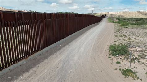 La Frontera Entre México Y Eeuu Permanece Cerrada Video