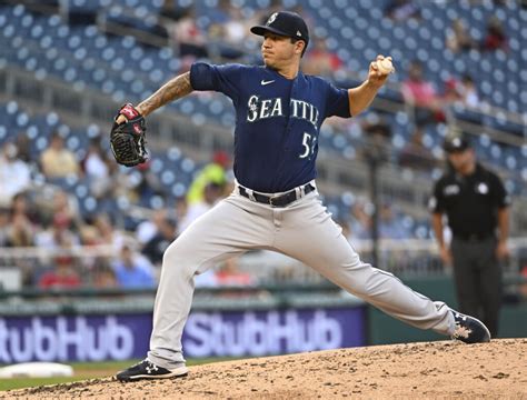 Mariners Outright Tommy Milone Mlb Trade Rumors
