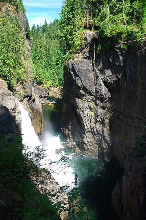 Elk Falls Provincial Park British Columbia Travel And Adventure Vacations
