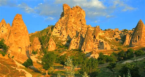 Uchisar Castle Directions Entrance Fee And Date Cappadocia Places