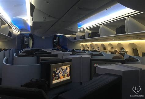 Review KLM Business Class Dreamliner Dutch Hospitality On A Cutting