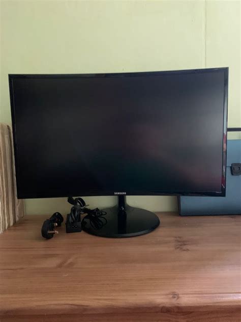 Samsung Cf390 27 Inch Curved Monitor Computers And Tech Parts